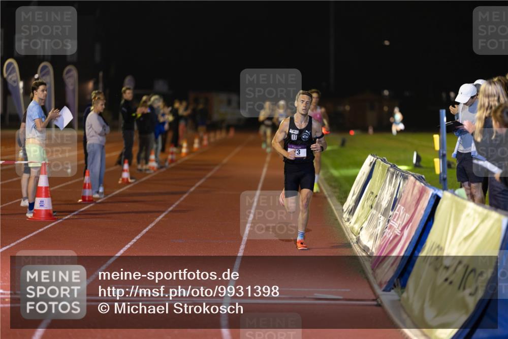 08.08.2026 - Nacht der Zehner Michael Strokosch http://msf.ph/oto/9931398 08.08.2026 21:50:16 Laufen 3 meine-sportfotos.de