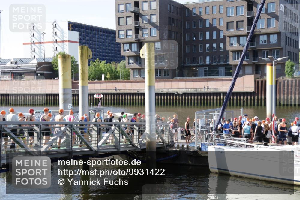 09.08.2026 - GEWOBA Citytriathlon Bremen Yannick Fuchs http://msf.ph/oto/9931422 09.08.2026 09:56:31 Schwimmen  meine-sportfotos.de