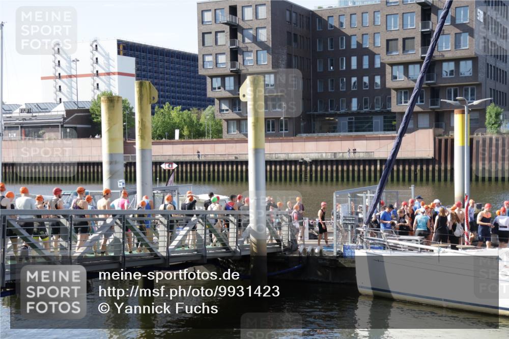 09.08.2026 - GEWOBA Citytriathlon Bremen Yannick Fuchs http://msf.ph/oto/9931423 09.08.2026 09:56:31 Schwimmen  meine-sportfotos.de