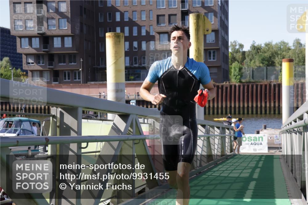 09.08.2026 - GEWOBA Citytriathlon Bremen Yannick Fuchs http://msf.ph/oto/9931455 09.08.2026 10:09:50 Schwimmen 280, 282, 285, 306 meine-sportfotos.de
