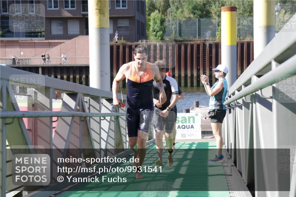 09.08.2026 - GEWOBA Citytriathlon Bremen Yannick Fuchs http://msf.ph/oto/9931541 09.08.2026 10:13:56 Schwimmen 323, 336, 348 meine-sportfotos.de