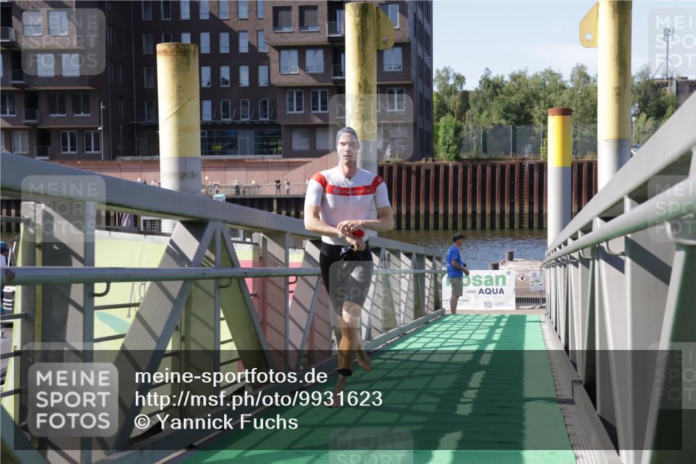 09.08.2026 - GEWOBA Citytriathlon Bremen Yannick Fuchs http://msf.ph/oto/9931623 09.08.2026 10:14:56 Schwimmen 314, 322, 345, 398 meine-sportfotos.de