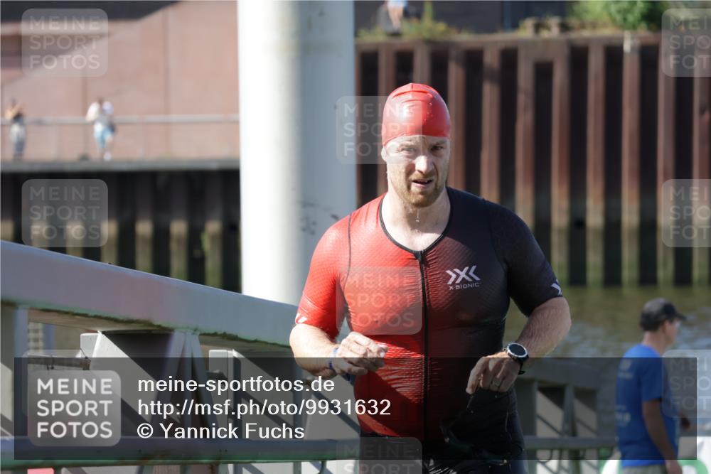 09.08.2026 - GEWOBA Citytriathlon Bremen Yannick Fuchs http://msf.ph/oto/9931632 09.08.2026 10:15:05 Schwimmen 345, 372, 398 meine-sportfotos.de