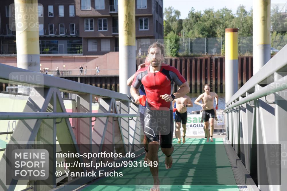 09.08.2026 - GEWOBA Citytriathlon Bremen Yannick Fuchs http://msf.ph/oto/9931649 09.08.2026 10:15:23 Schwimmen 329, 376, 377, 383, 394, 427 meine-sportfotos.de