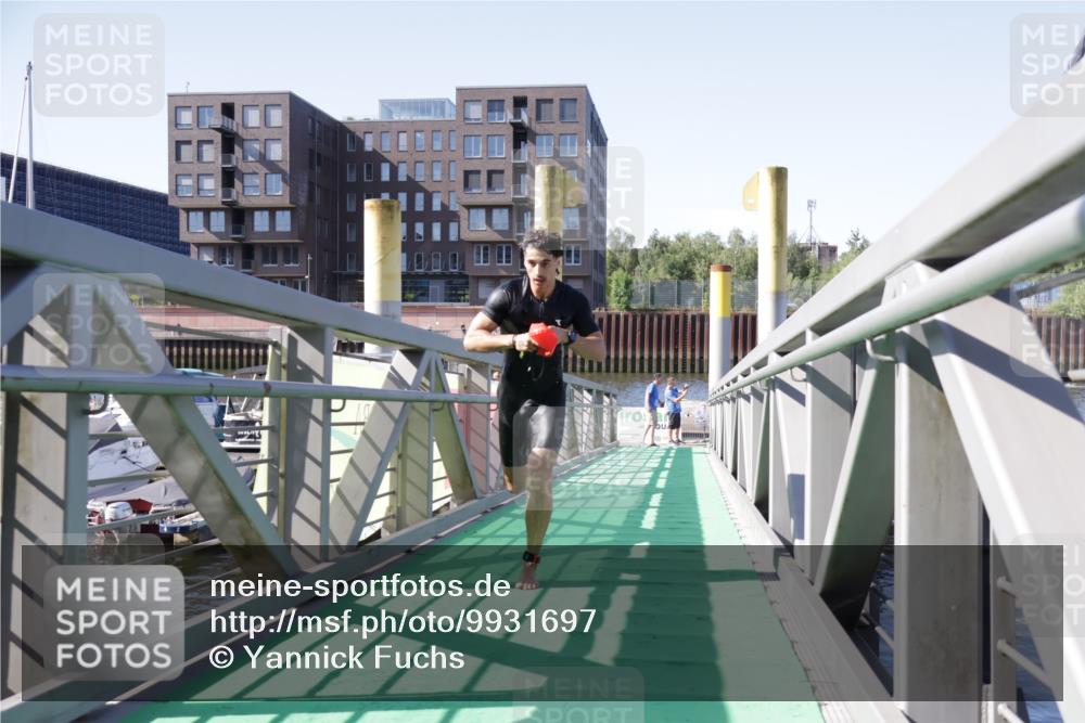 09.08.2026 - GEWOBA Citytriathlon Bremen Yannick Fuchs http://msf.ph/oto/9931697 09.08.2026 10:15:43 Schwimmen 290, 293, 296, 329, 339, 360, 383, 400 meine-sportfotos.de