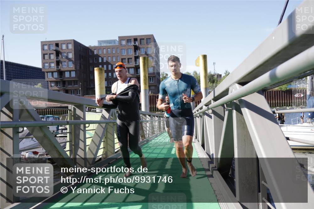 09.08.2026 - GEWOBA Citytriathlon Bremen Yannick Fuchs http://msf.ph/oto/9931746 09.08.2026 10:16:29 Schwimmen 300, 315, 321, 368, 375, 416 meine-sportfotos.de