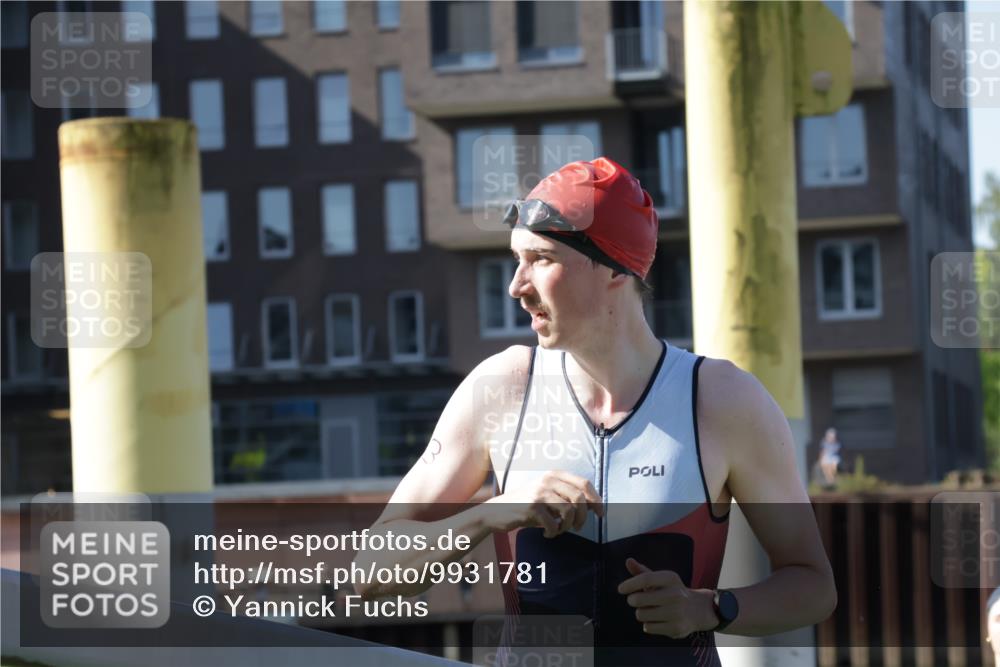 09.08.2026 - GEWOBA Citytriathlon Bremen Yannick Fuchs http://msf.ph/oto/9931781 09.08.2026 10:16:51 Schwimmen 313, 338, 362, 369, 391, 447 meine-sportfotos.de