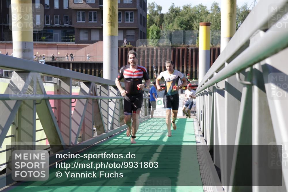 09.08.2026 - GEWOBA Citytriathlon Bremen Yannick Fuchs http://msf.ph/oto/9931803 09.08.2026 10:17:10 Schwimmen 295, 319, 327, 364, 369, 378, 392, 403, 447, 463 meine-sportfotos.de