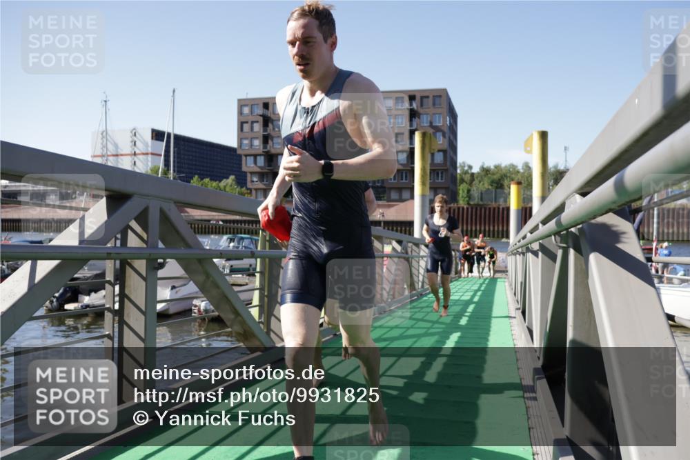 09.08.2026 - GEWOBA Citytriathlon Bremen Yannick Fuchs http://msf.ph/oto/9931825 09.08.2026 10:17:21 Schwimmen 289, 295, 312, 327, 332, 352, 356, 359, 378, 379, 395, 403 meine-sportfotos.de