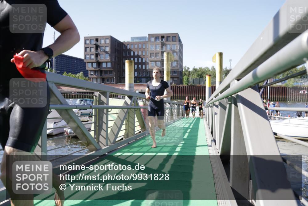 09.08.2026 - GEWOBA Citytriathlon Bremen Yannick Fuchs http://msf.ph/oto/9931828 09.08.2026 10:17:22 Schwimmen 289, 295, 312, 332, 352, 356, 359, 378, 379, 395, 403 meine-sportfotos.de