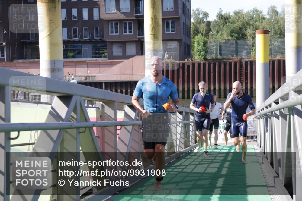 09.08.2026 - GEWOBA Citytriathlon Bremen Yannick Fuchs http://msf.ph/oto/9931908 09.08.2026 10:19:16 Schwimmen 304, 328, 366, 374, 382, 406, 516, 519 meine-sportfotos.de
