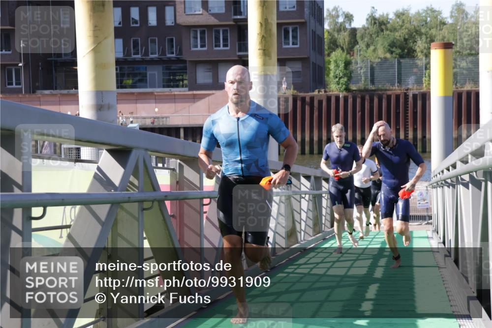 09.08.2026 - GEWOBA Citytriathlon Bremen Yannick Fuchs http://msf.ph/oto/9931909 09.08.2026 10:19:16 Schwimmen 304, 328, 366, 374, 382, 406, 516, 519 meine-sportfotos.de