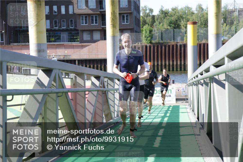 09.08.2026 - GEWOBA Citytriathlon Bremen Yannick Fuchs http://msf.ph/oto/9931915 09.08.2026 10:19:19 Schwimmen 304, 366, 374, 382, 516, 519, 520 meine-sportfotos.de