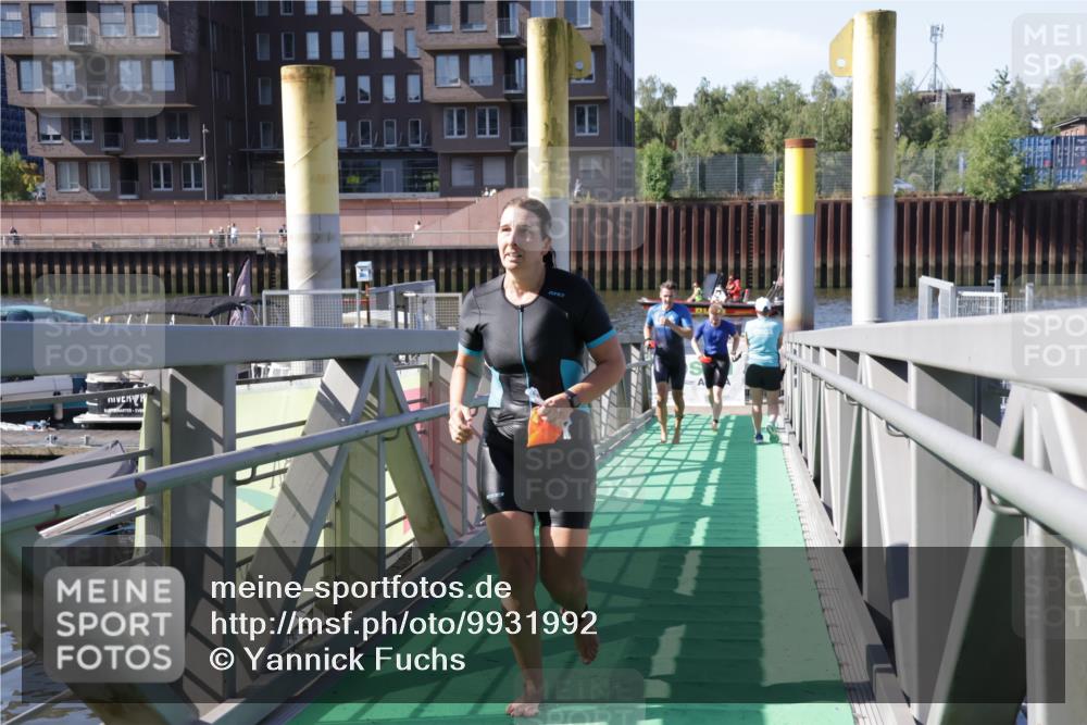 09.08.2026 - GEWOBA Citytriathlon Bremen Yannick Fuchs http://msf.ph/oto/9931992 09.08.2026 10:20:22 Schwimmen 292, 330, 385, 399, 454, 482, 489, 500 meine-sportfotos.de