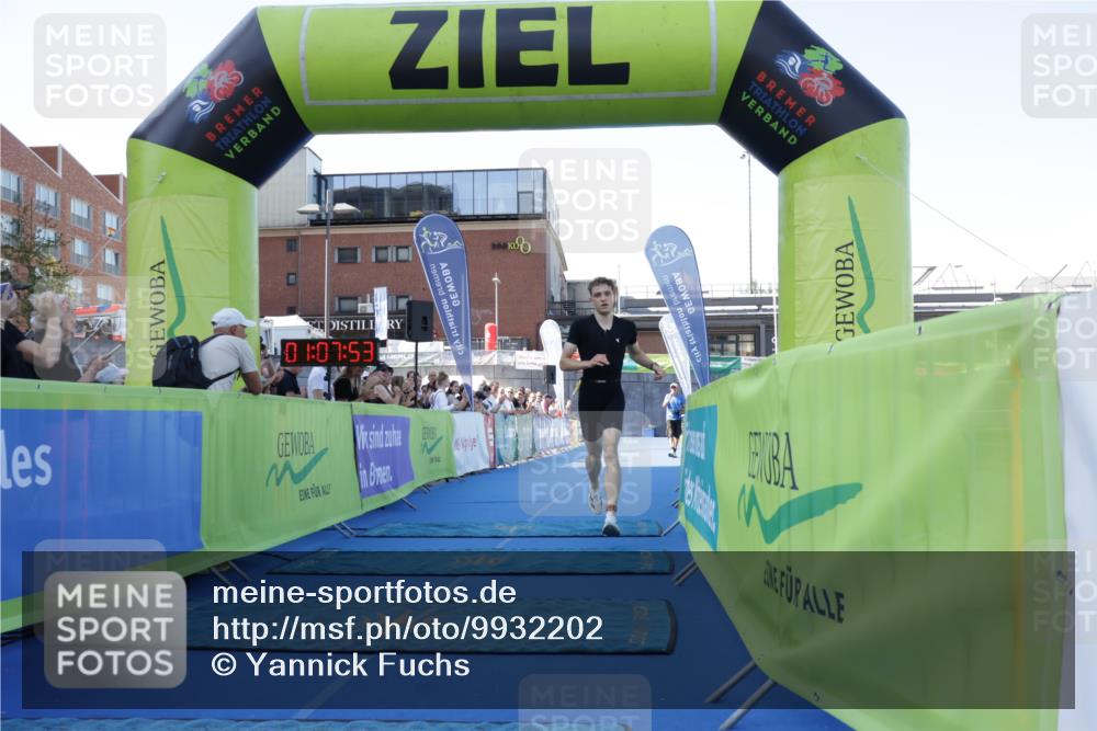 09.08.2026 - GEWOBA Citytriathlon Bremen Yannick Fuchs http://msf.ph/oto/9932202 09.08.2026 11:07:57 Ziel 310 meine-sportfotos.de