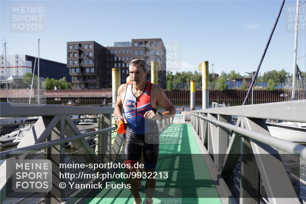 09.08.2026 - GEWOBA Citytriathlon Bremen Yannick Fuchs http://msf.ph/oto/9932213 09.08.2026 10:22:12 Schwimmen 221, 419, 461, 477, 483, 487, 493, 495, 501, 508 meine-sportfotos.de