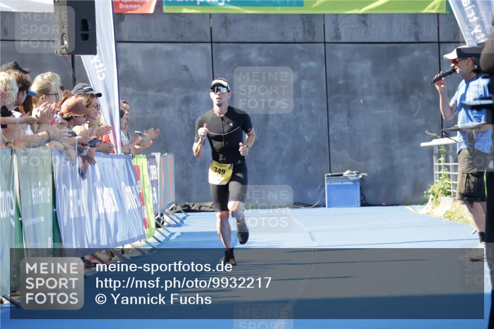 09.08.2026 - GEWOBA Citytriathlon Bremen Yannick Fuchs http://msf.ph/oto/9932217 09.08.2026 11:08:47 Ziel 349 meine-sportfotos.de