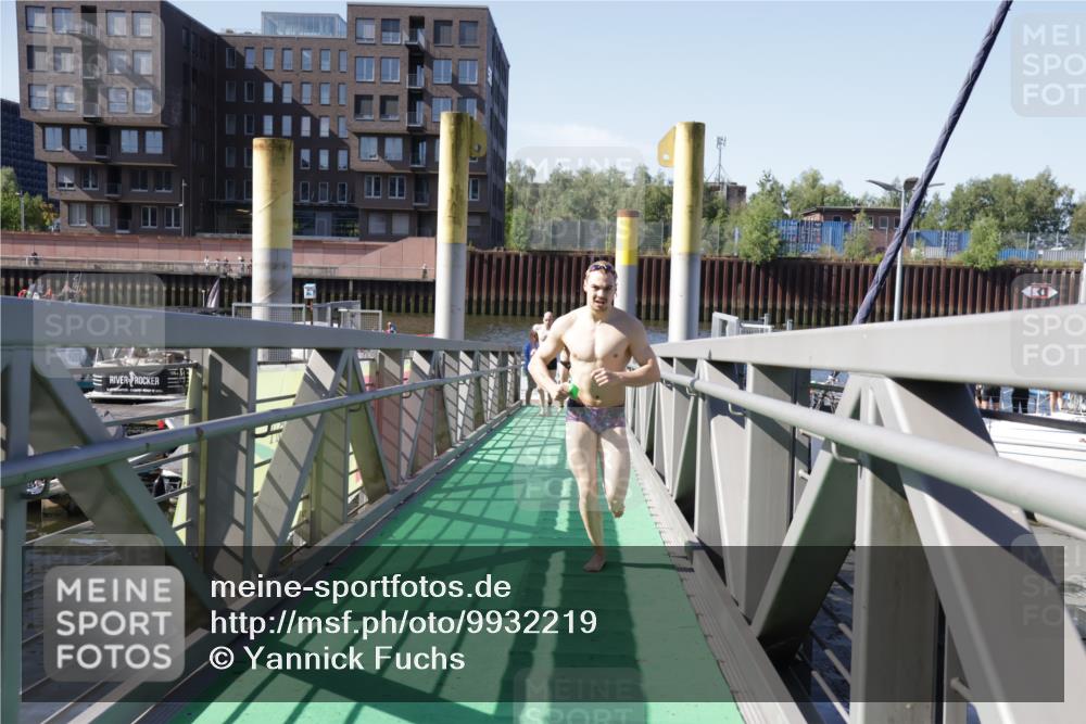 09.08.2026 - GEWOBA Citytriathlon Bremen Yannick Fuchs http://msf.ph/oto/9932219 09.08.2026 10:22:18 Schwimmen 7, 125, 221, 419, 460, 487, 493 meine-sportfotos.de