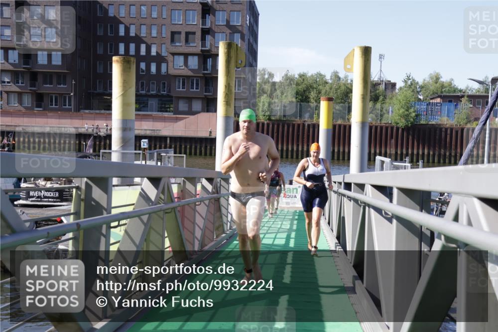09.08.2026 - GEWOBA Citytriathlon Bremen Yannick Fuchs http://msf.ph/oto/9932224 09.08.2026 10:22:22 Schwimmen 7, 59, 125, 221, 419, 448, 460, 487, 493, 510 meine-sportfotos.de