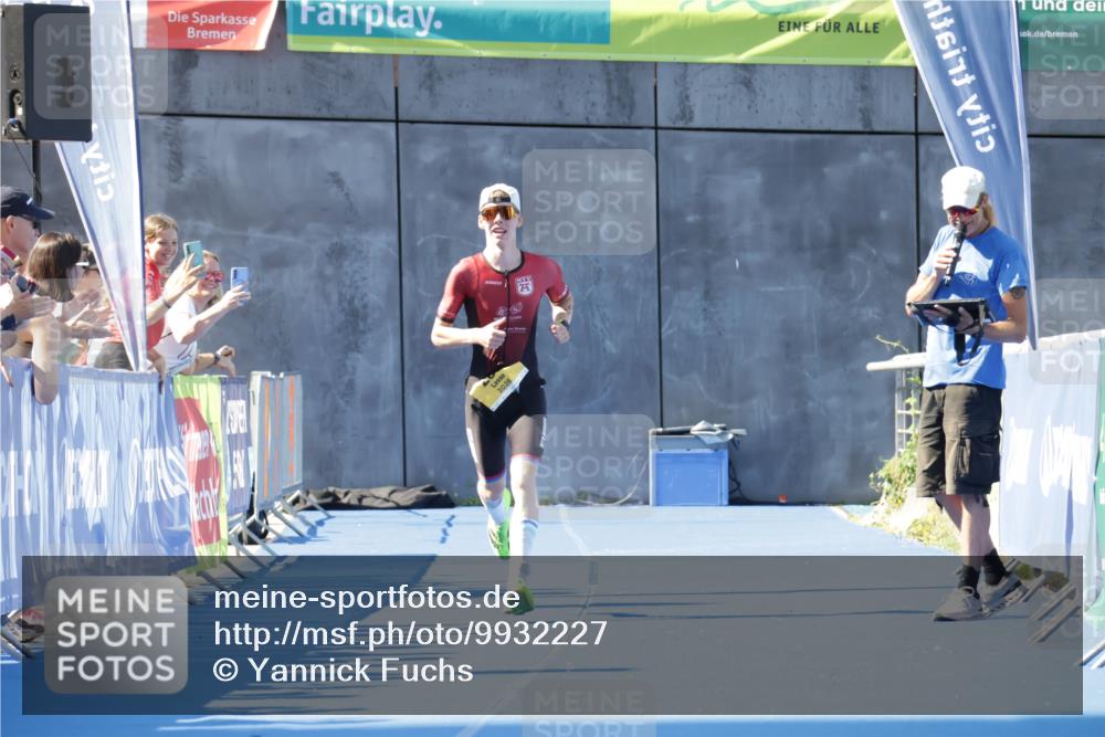 09.08.2026 - GEWOBA Citytriathlon Bremen Yannick Fuchs http://msf.ph/oto/9932227 09.08.2026 11:09:47 Ziel 287 meine-sportfotos.de