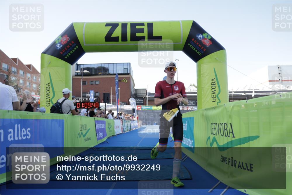 09.08.2026 - GEWOBA Citytriathlon Bremen Yannick Fuchs http://msf.ph/oto/9932249 09.08.2026 11:09:52 Ziel 287 meine-sportfotos.de
