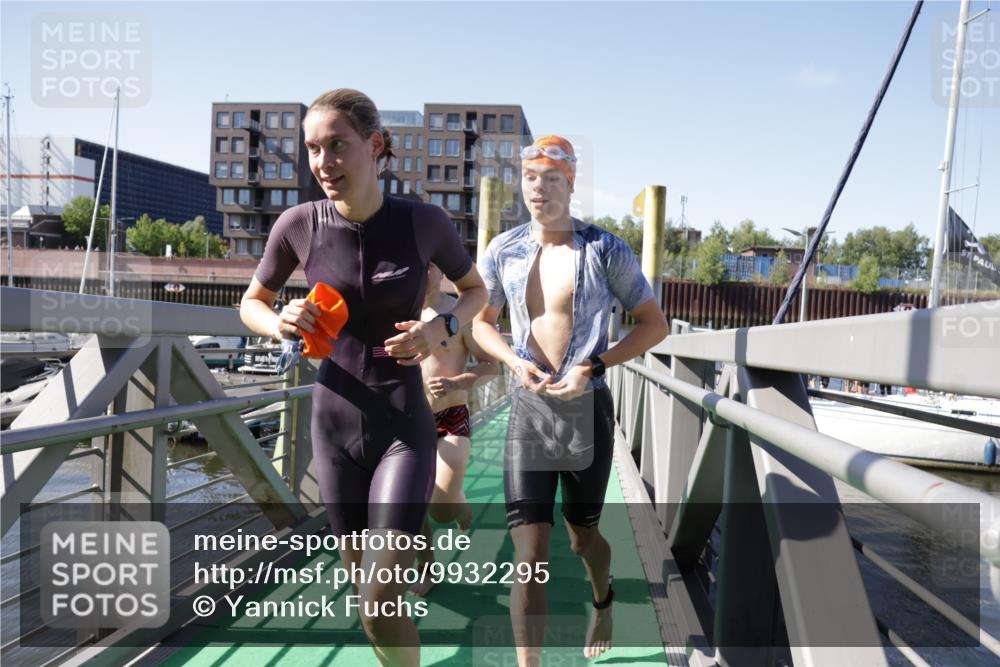 09.08.2026 - GEWOBA Citytriathlon Bremen Yannick Fuchs http://msf.ph/oto/9932295 09.08.2026 10:22:41 Schwimmen 1, 25, 39, 173, 239, 413, 439, 476, 494, 504, 510 meine-sportfotos.de