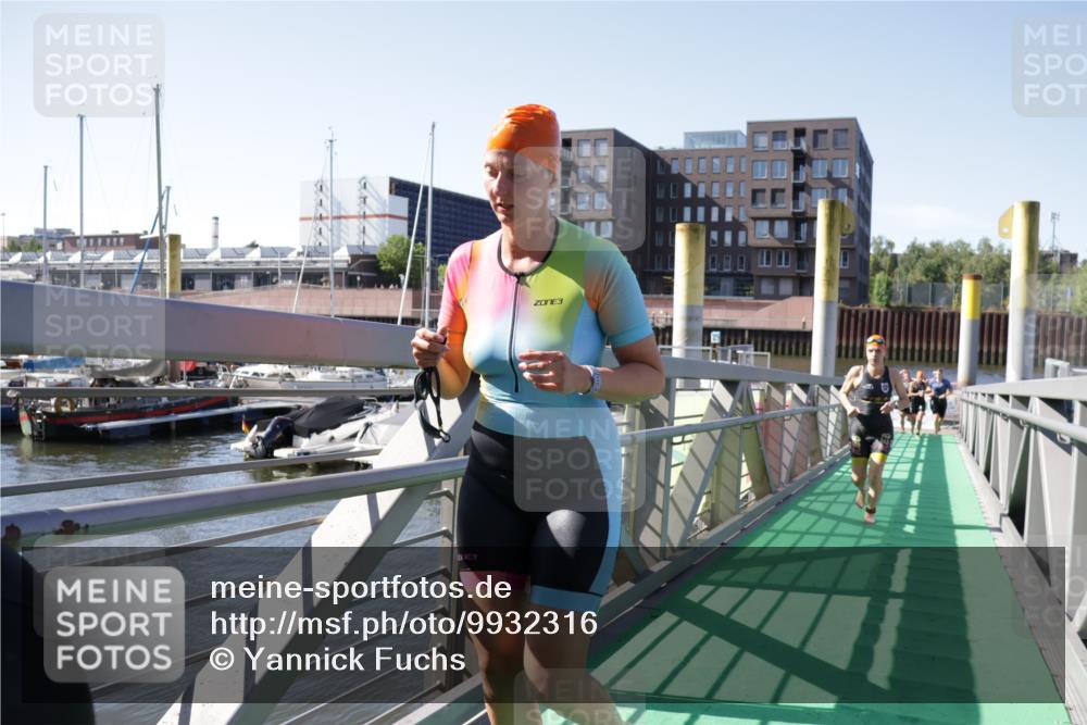 09.08.2026 - GEWOBA Citytriathlon Bremen Yannick Fuchs http://msf.ph/oto/9932316 09.08.2026 10:22:49 Schwimmen 1, 25, 39, 83, 173, 413, 439, 473, 476, 480, 494, 513 meine-sportfotos.de