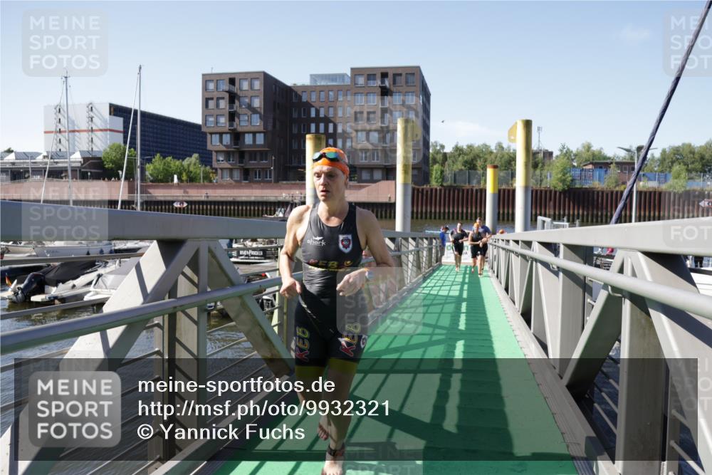 09.08.2026 - GEWOBA Citytriathlon Bremen Yannick Fuchs http://msf.ph/oto/9932321 09.08.2026 10:22:51 Schwimmen 1, 25, 39, 83, 173, 413, 439, 455, 473, 480, 494, 513 meine-sportfotos.de