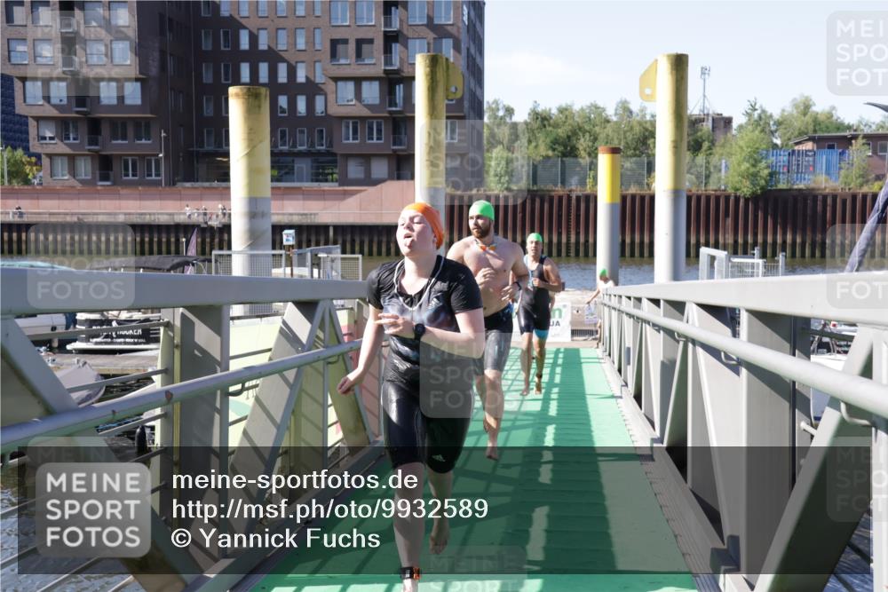 09.08.2026 - GEWOBA Citytriathlon Bremen Yannick Fuchs http://msf.ph/oto/9932589 09.08.2026 10:24:57 Schwimmen 3, 17, 89, 99, 109, 119, 143, 175, 177, 235, 434, 491, 512 meine-sportfotos.de