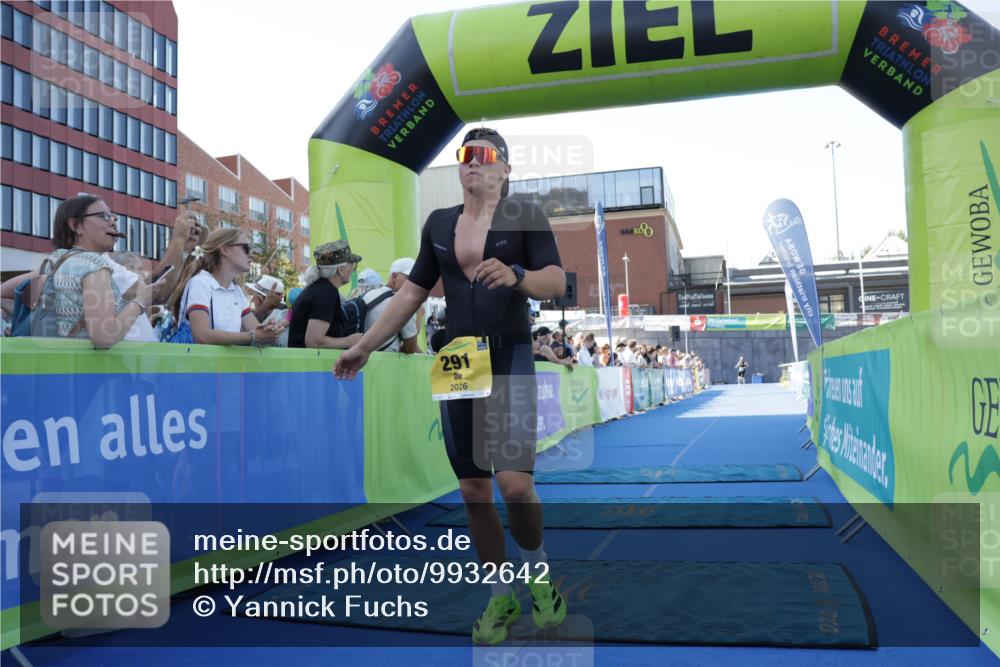 09.08.2026 - GEWOBA Citytriathlon Bremen Yannick Fuchs http://msf.ph/oto/9932642 09.08.2026 11:16:21 Ziel 291, 348 meine-sportfotos.de