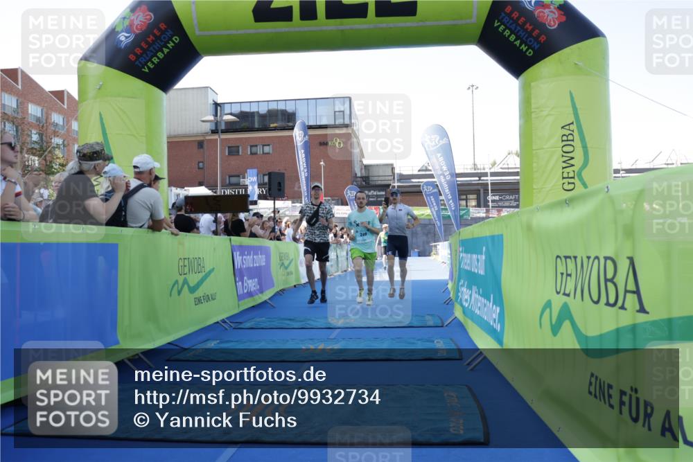 09.08.2026 - GEWOBA Citytriathlon Bremen Yannick Fuchs http://msf.ph/oto/9932734 09.08.2026 11:16:55 Ziel 249, 296 meine-sportfotos.de