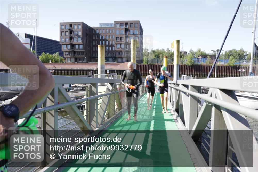 09.08.2026 - GEWOBA Citytriathlon Bremen Yannick Fuchs http://msf.ph/oto/9932779 09.08.2026 10:25:55 Schwimmen 29, 43, 57, 129, 141, 153, 179, 181, 241, 422, 429, 485 meine-sportfotos.de