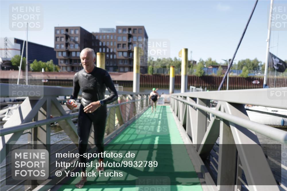 09.08.2026 - GEWOBA Citytriathlon Bremen Yannick Fuchs http://msf.ph/oto/9932789 09.08.2026 10:25:58 Schwimmen 29, 57, 129, 141, 153, 179, 181, 241, 422, 429 meine-sportfotos.de