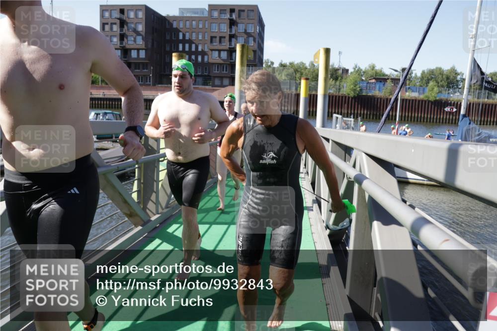 09.08.2026 - GEWOBA Citytriathlon Bremen Yannick Fuchs http://msf.ph/oto/9932843 09.08.2026 10:26:42 Schwimmen 9, 21, 23, 33, 35, 49, 61, 71, 127, 155, 189, 412, 475, 488 meine-sportfotos.de