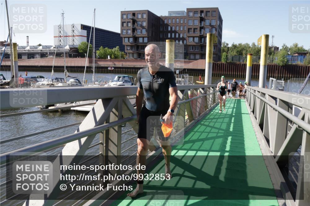 09.08.2026 - GEWOBA Citytriathlon Bremen Yannick Fuchs http://msf.ph/oto/9932853 09.08.2026 10:26:47 Schwimmen 9, 19, 21, 33, 35, 49, 61, 71, 117, 127, 155, 189, 411, 412, 475, 488 meine-sportfotos.de