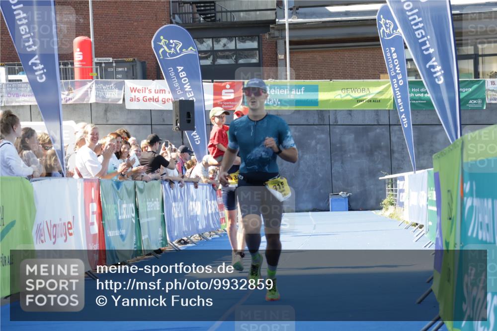 09.08.2026 - GEWOBA Citytriathlon Bremen Yannick Fuchs http://msf.ph/oto/9932859 09.08.2026 11:17:55 Ziel 59, 315, 389 meine-sportfotos.de