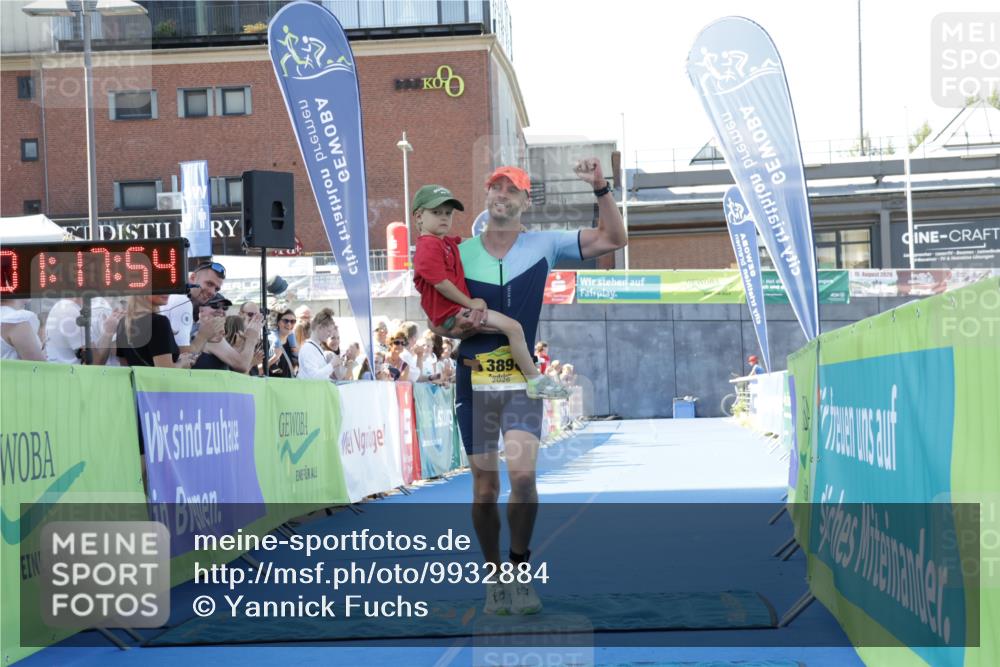 09.08.2026 - GEWOBA Citytriathlon Bremen Yannick Fuchs http://msf.ph/oto/9932884 09.08.2026 11:17:58 Ziel 315, 389 meine-sportfotos.de