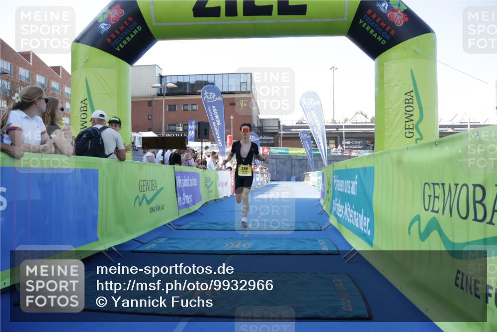 09.08.2026 - GEWOBA Citytriathlon Bremen Yannick Fuchs http://msf.ph/oto/9932966 09.08.2026 11:19:05 Ziel 286 meine-sportfotos.de