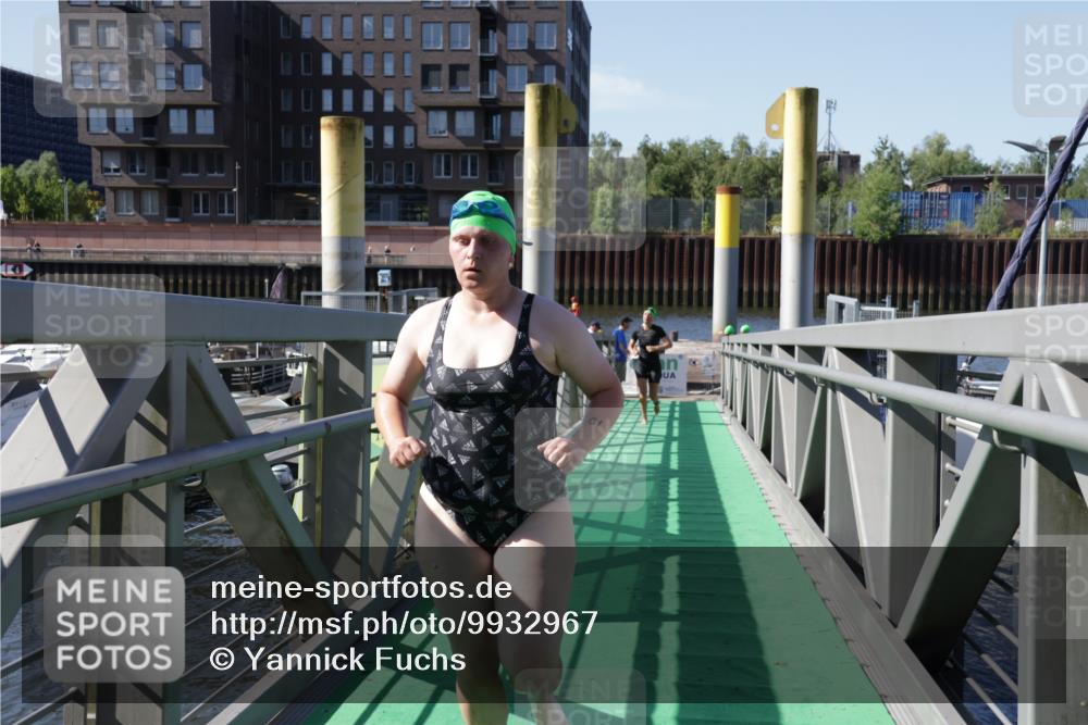 09.08.2026 - GEWOBA Citytriathlon Bremen Yannick Fuchs http://msf.ph/oto/9932967 09.08.2026 10:27:39 Schwimmen 45, 81, 183, 197, 247 meine-sportfotos.de