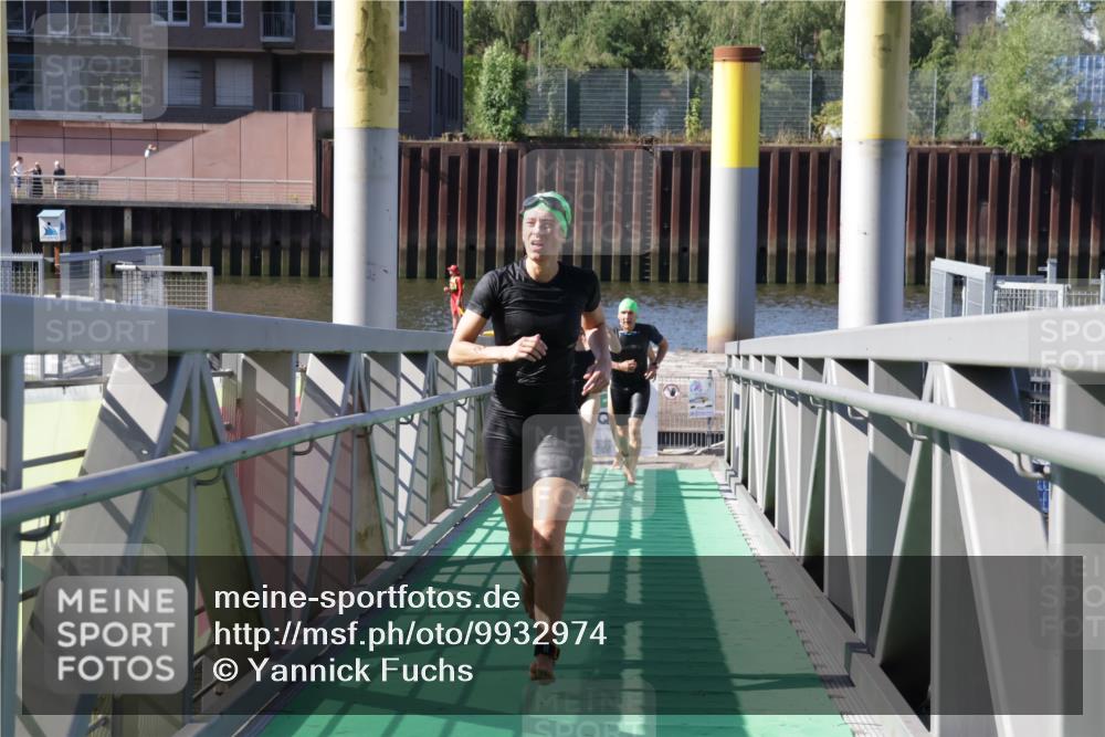 09.08.2026 - GEWOBA Citytriathlon Bremen Yannick Fuchs http://msf.ph/oto/9932974 09.08.2026 10:27:42 Schwimmen 45, 73, 81, 183, 197, 237, 247 meine-sportfotos.de