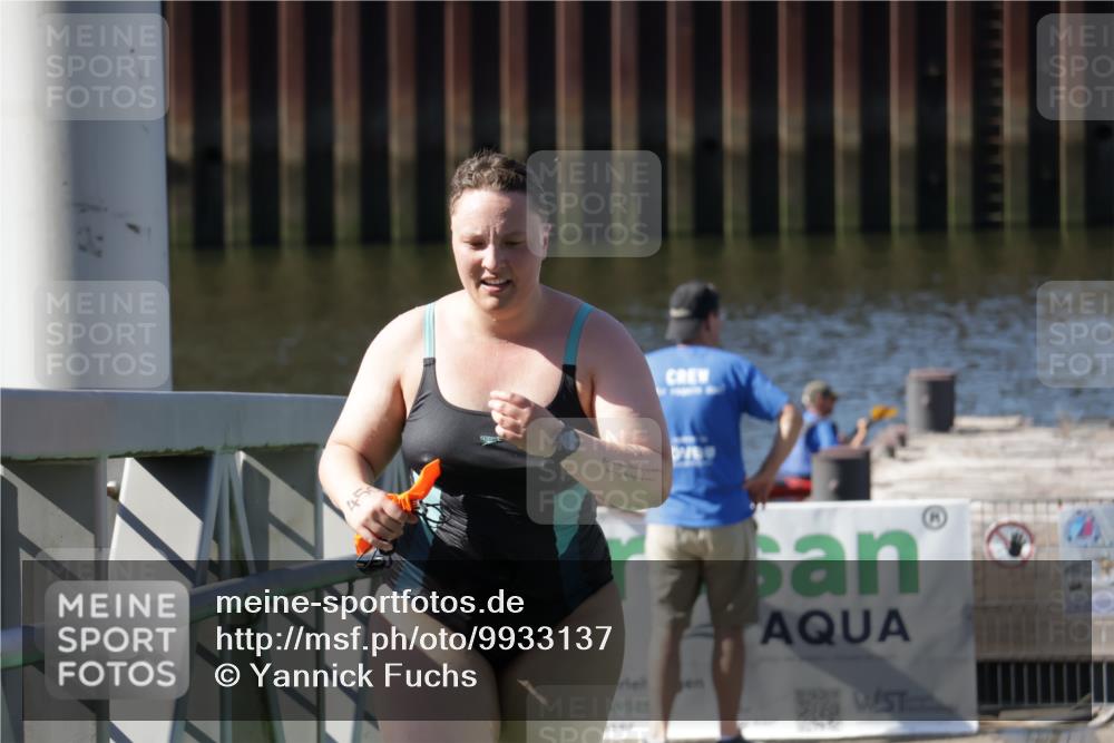 09.08.2026 - GEWOBA Citytriathlon Bremen Yannick Fuchs http://msf.ph/oto/9933137 09.08.2026 10:32:16 Schwimmen 450 meine-sportfotos.de