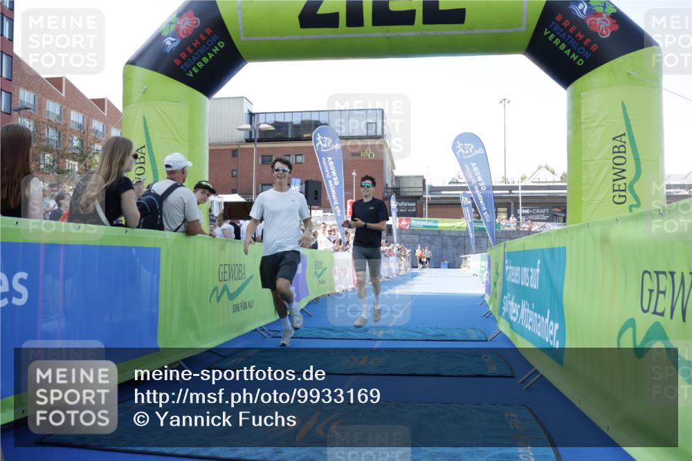 09.08.2026 - GEWOBA Citytriathlon Bremen Yannick Fuchs http://msf.ph/oto/9933169 09.08.2026 11:21:08 Ziel 177 meine-sportfotos.de