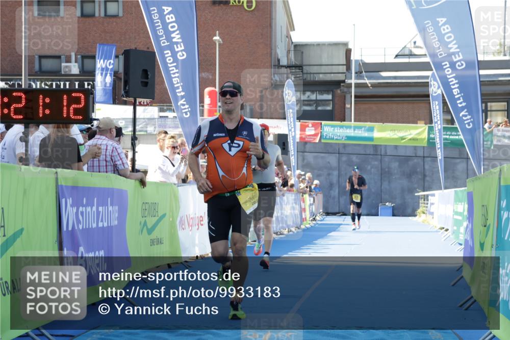 09.08.2026 - GEWOBA Citytriathlon Bremen Yannick Fuchs http://msf.ph/oto/9933183 09.08.2026 11:21:16 Ziel 478, 528 meine-sportfotos.de