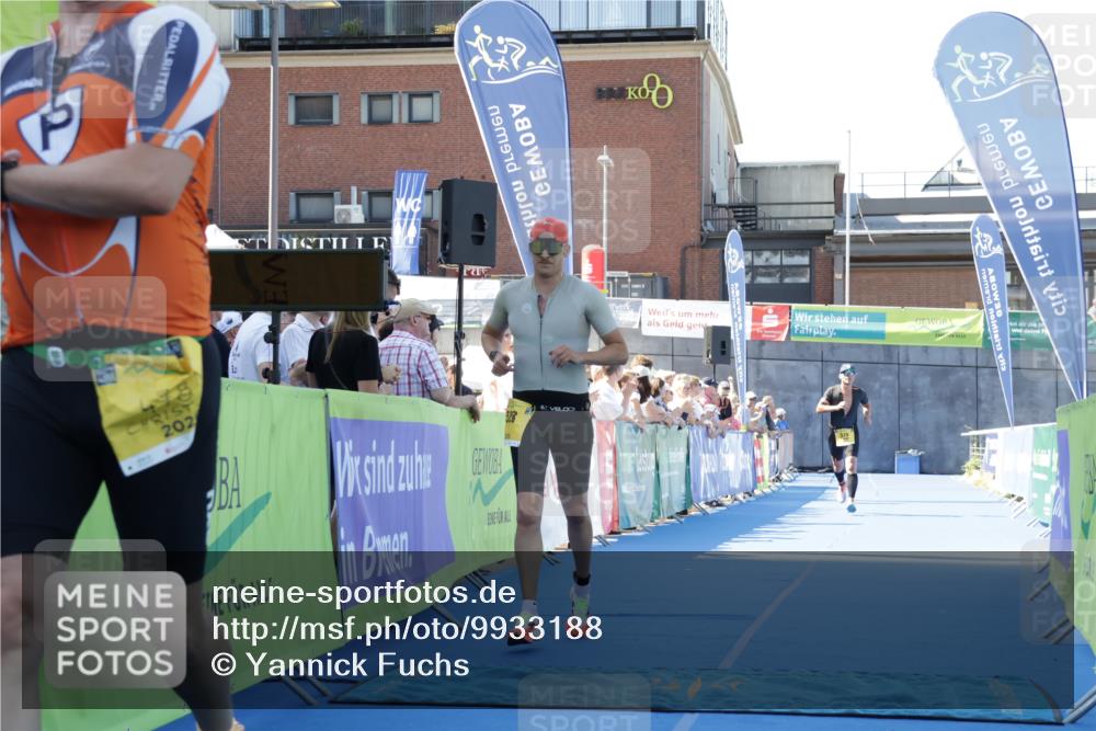 09.08.2026 - GEWOBA Citytriathlon Bremen Yannick Fuchs http://msf.ph/oto/9933188 09.08.2026 11:21:18 Ziel 375, 478, 528 meine-sportfotos.de
