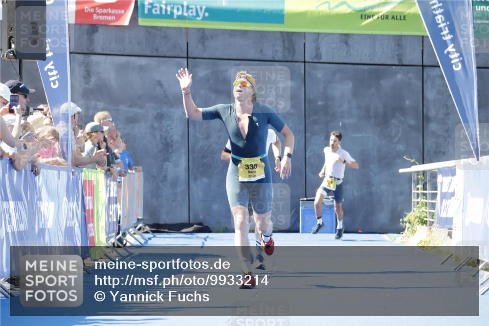 09.08.2026 - GEWOBA Citytriathlon Bremen Yannick Fuchs http://msf.ph/oto/9933214 09.08.2026 11:21:34 Ziel 336, 366, 382, 393 meine-sportfotos.de
