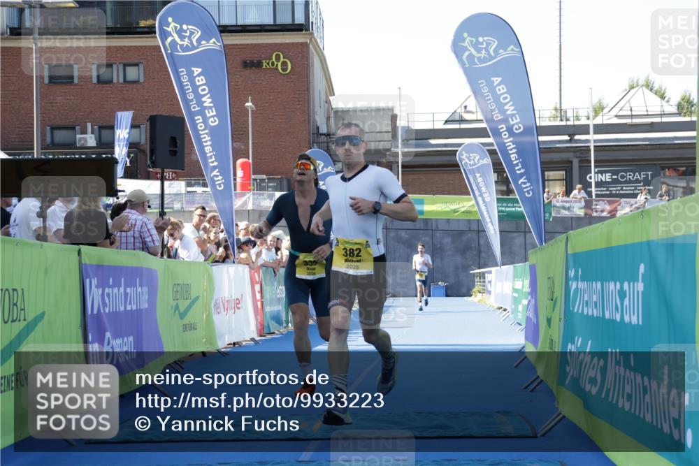 09.08.2026 - GEWOBA Citytriathlon Bremen Yannick Fuchs http://msf.ph/oto/9933223 09.08.2026 11:21:39 Ziel 336, 382 meine-sportfotos.de