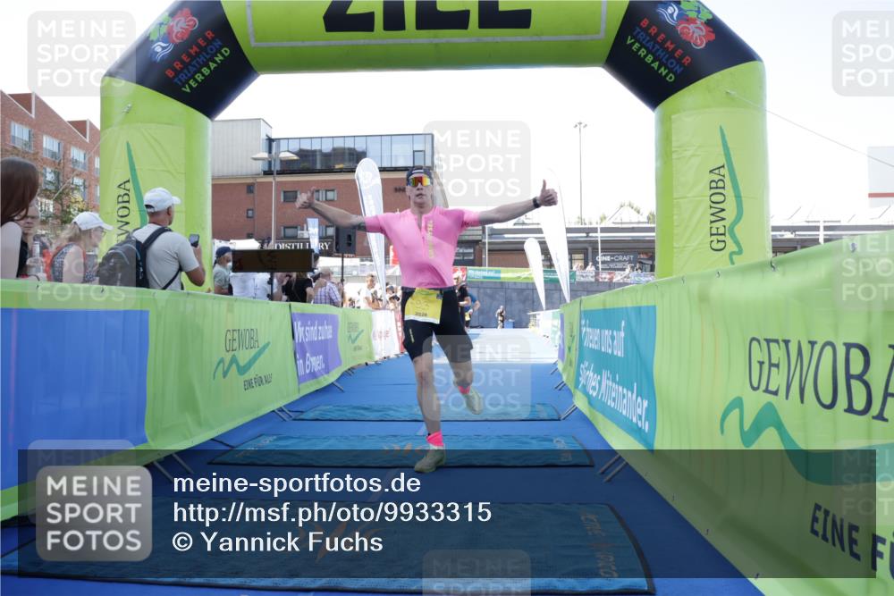 09.08.2026 - GEWOBA Citytriathlon Bremen Yannick Fuchs http://msf.ph/oto/9933315 09.08.2026 11:22:51 Ziel 81, 325, 328, 395, 493 meine-sportfotos.de