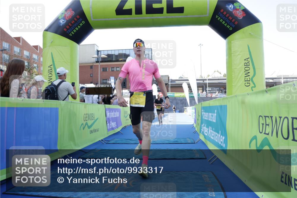 09.08.2026 - GEWOBA Citytriathlon Bremen Yannick Fuchs http://msf.ph/oto/9933317 09.08.2026 11:22:52 Ziel 81, 325, 328, 395, 493 meine-sportfotos.de