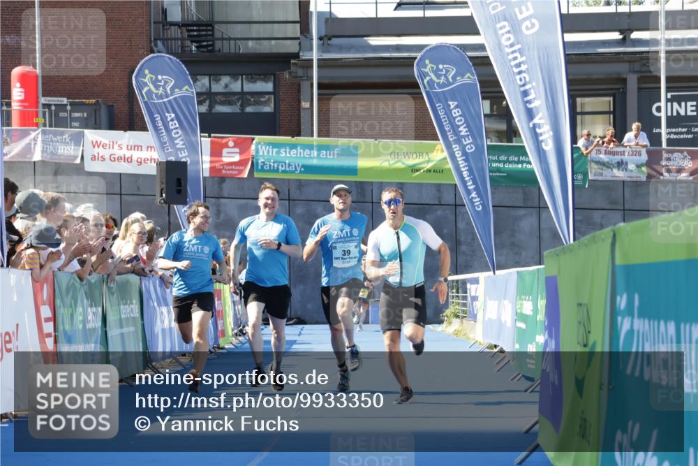 09.08.2026 - GEWOBA Citytriathlon Bremen Yannick Fuchs http://msf.ph/oto/9933350 09.08.2026 11:23:30 Ziel 39, 368 meine-sportfotos.de