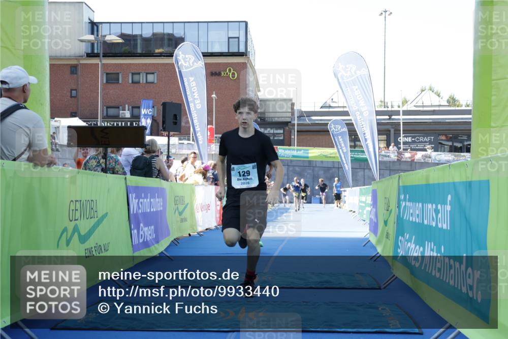 09.08.2026 - GEWOBA Citytriathlon Bremen Yannick Fuchs http://msf.ph/oto/9933440 09.08.2026 11:24:41 Ziel 129, 392, 398 meine-sportfotos.de